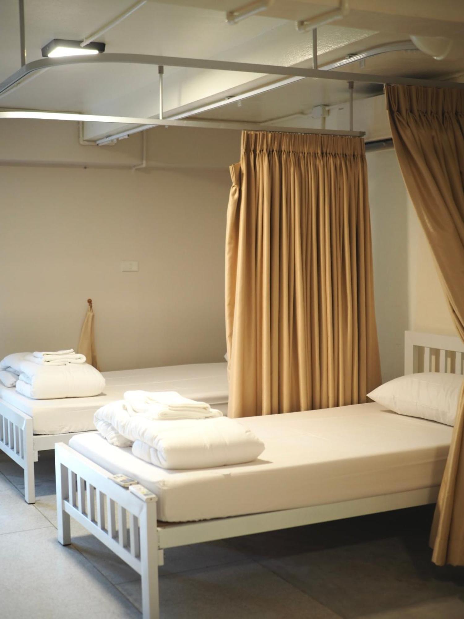 Krung Tone Hostel Bangkok Zewnętrze zdjęcie