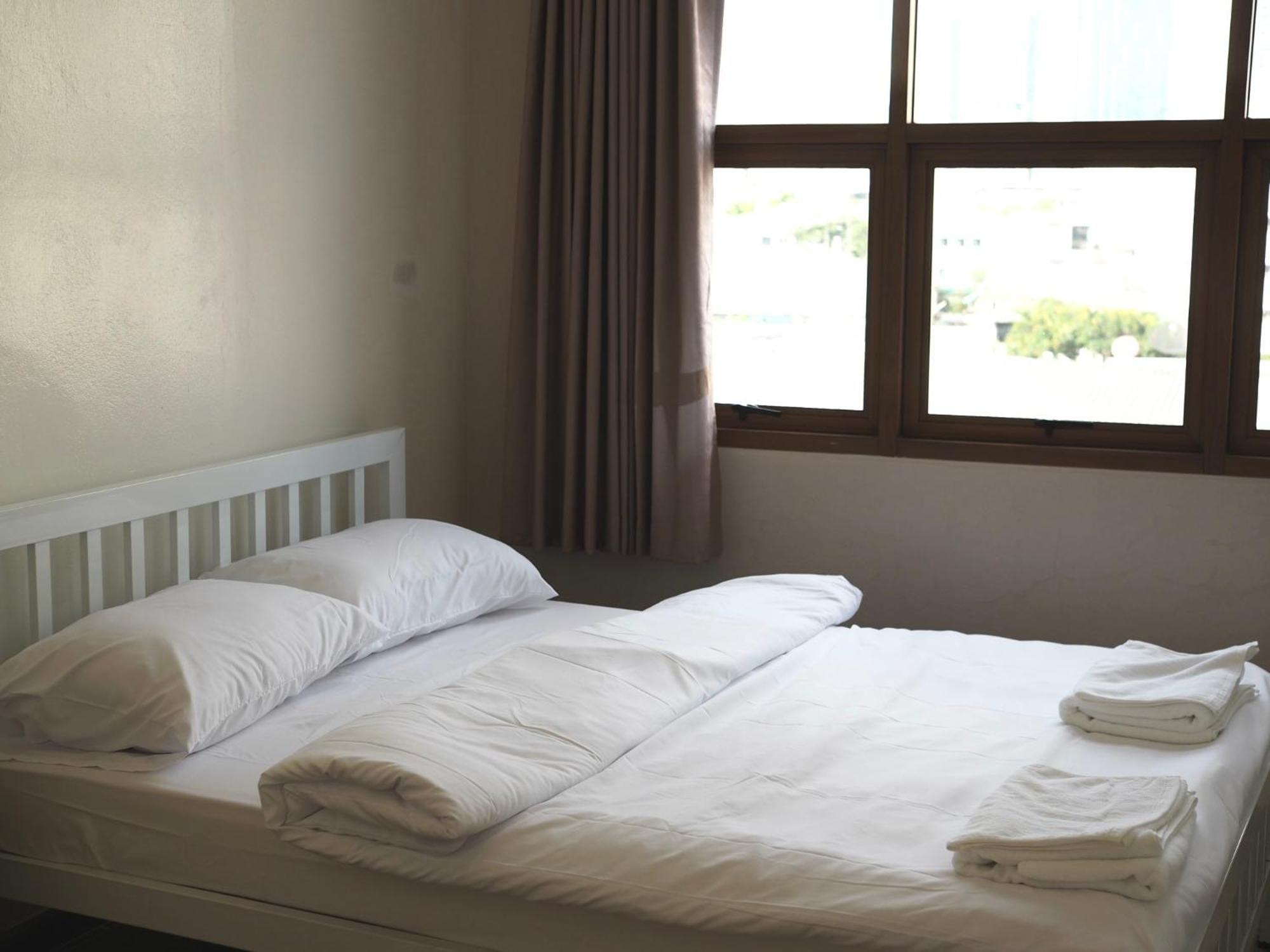 Krung Tone Hostel Bangkok Zewnętrze zdjęcie